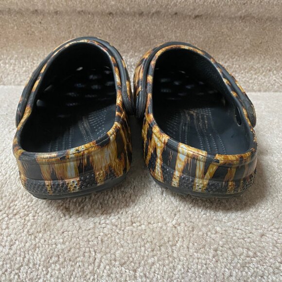 CROCS Leopard Print Sandals - Picture 3 of 6